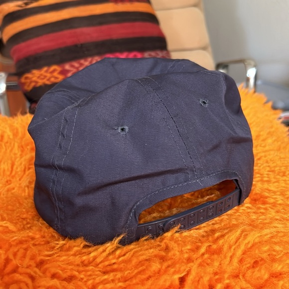 Vintage Winner Get Busy Snapback Hat - Picture 7 of 10